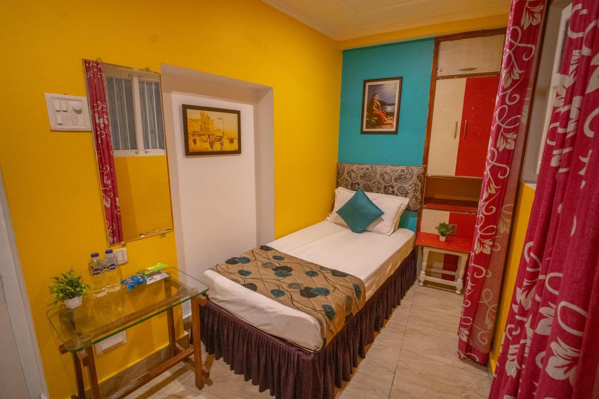 Tara Guest House Varanasi Ngoại thất bức ảnh