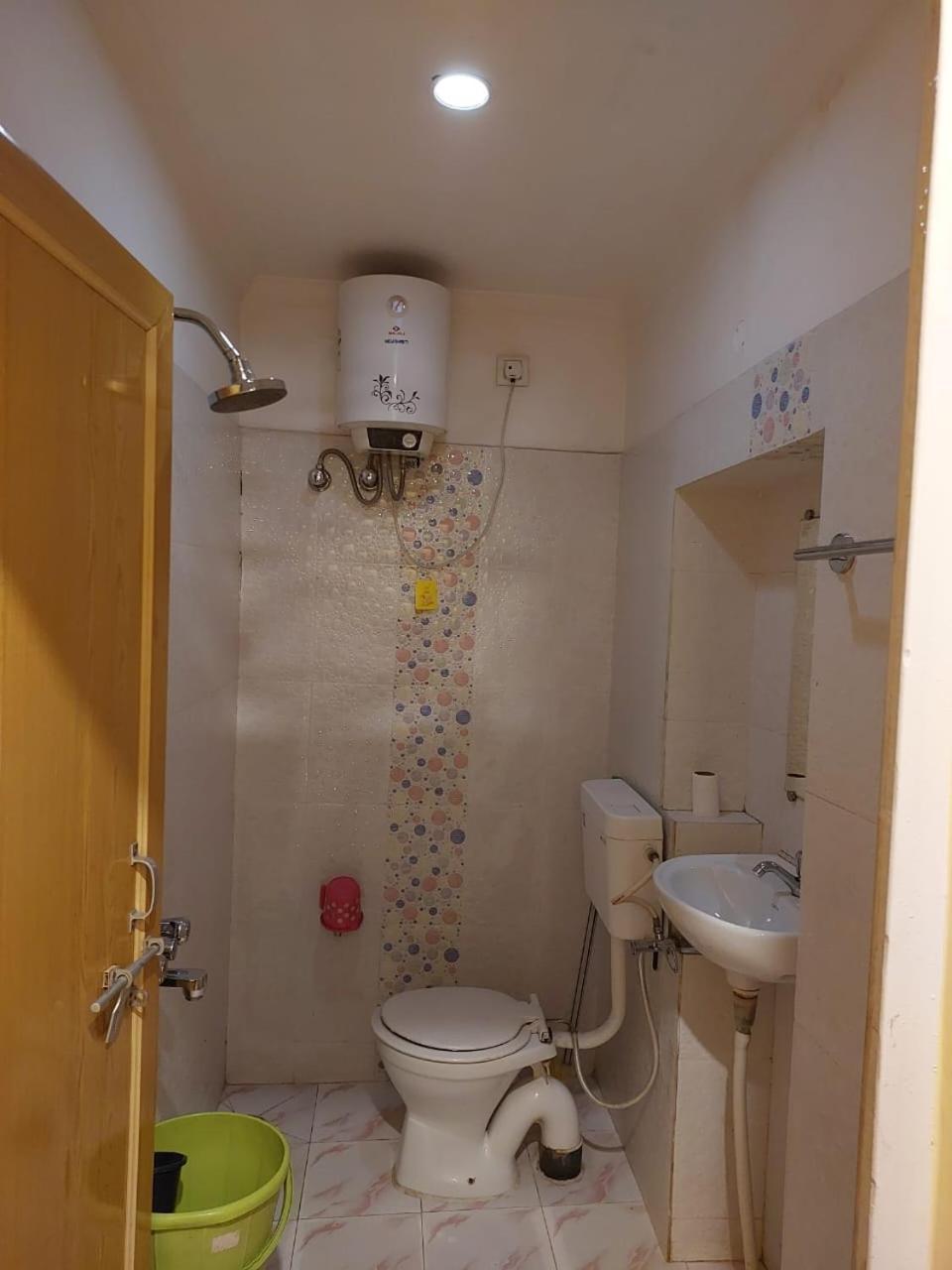 Tara Guest House Varanasi Ngoại thất bức ảnh