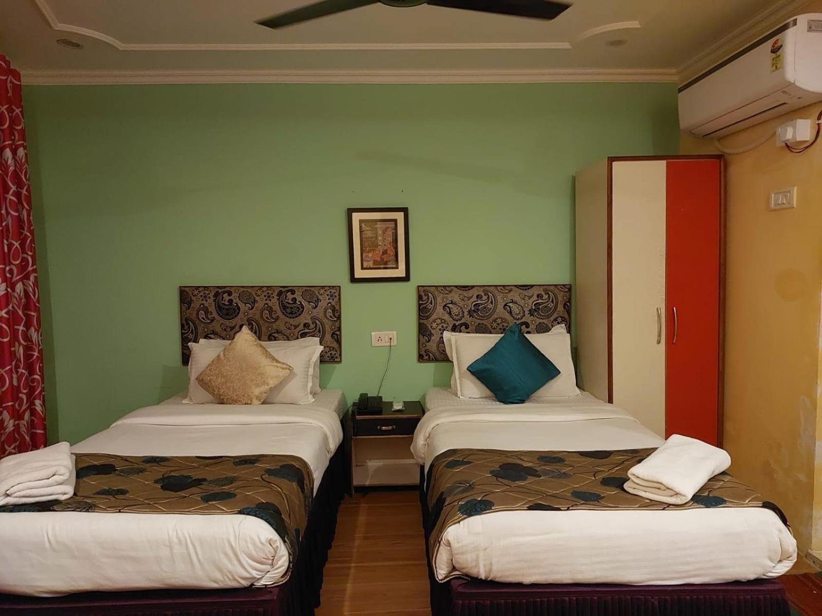 Tara Guest House Varanasi Ngoại thất bức ảnh