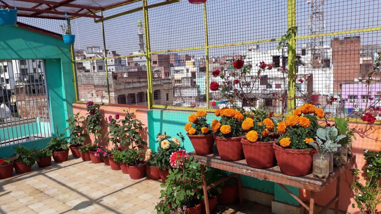 Tara Guest House Varanasi Ngoại thất bức ảnh
